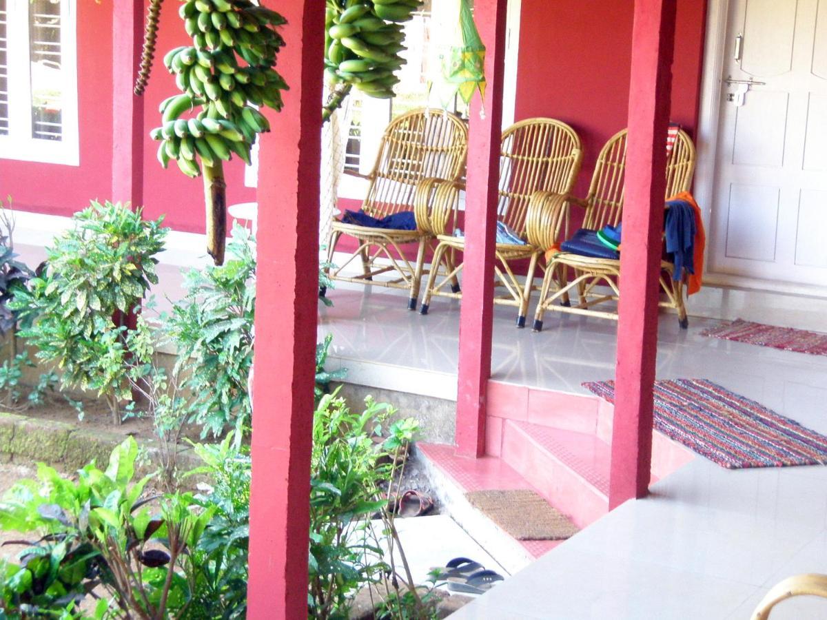 Arya Homestay Bougain Villa Gokarna  Exterior foto